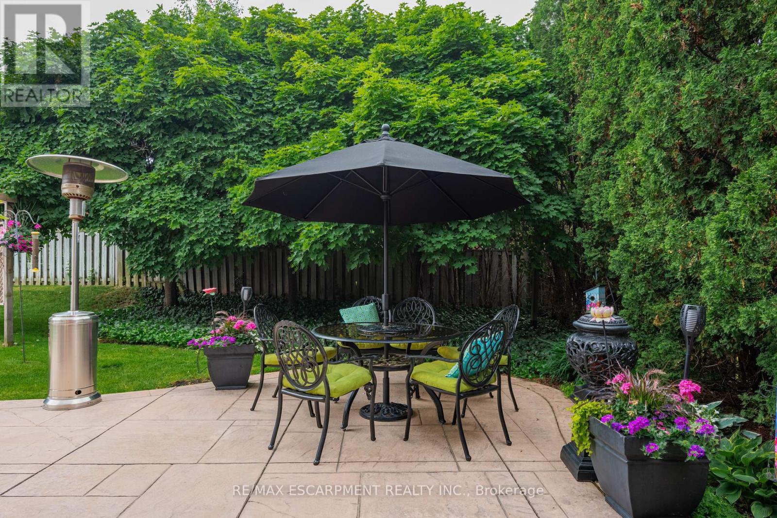 2054 Teeside Court, Mississauga, ON - Outdoor With Deck Patio Veranda