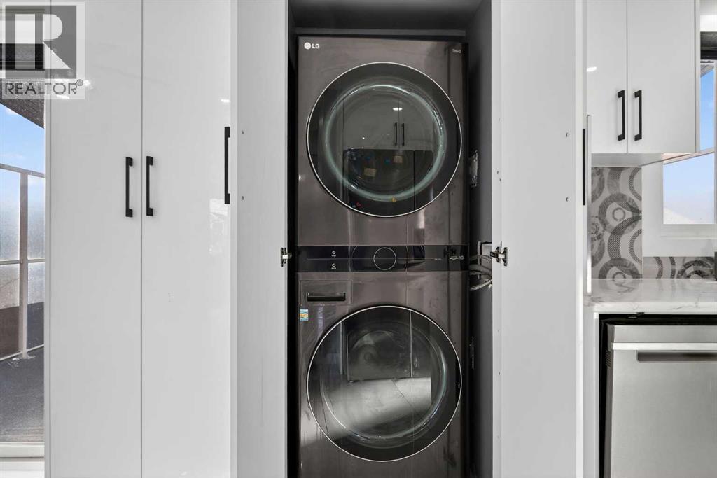 49 Taravista Way Ne, Calgary, AB - Indoor Photo Showing Laundry Room