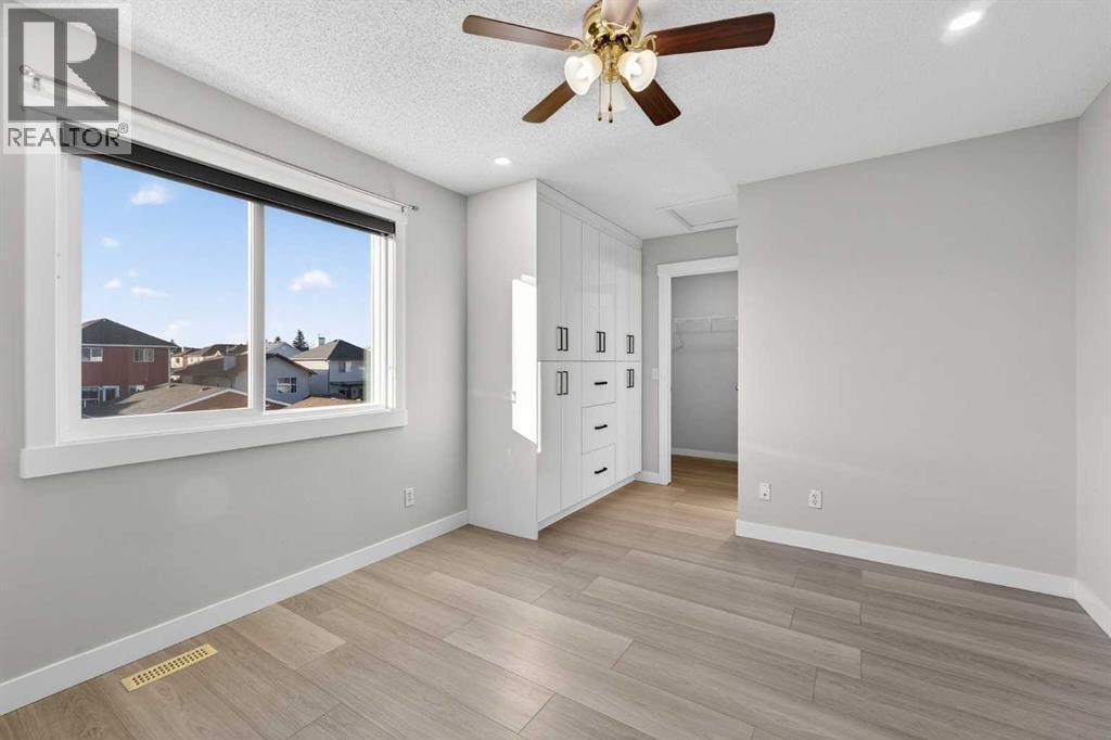 49 Taravista Way Ne, Calgary, AB - Indoor Photo Showing Other Room