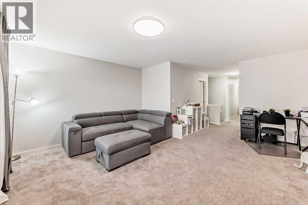 54 Seton Manor Se, Calgary, AB - Indoor