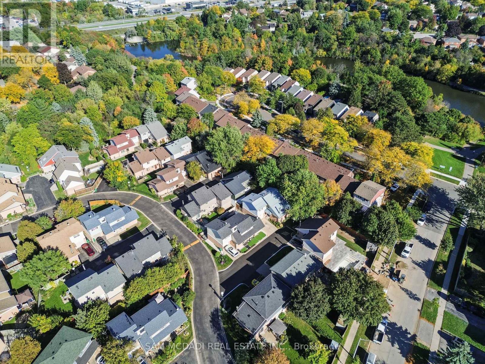 7 Pierpont Place, Mississauga, ON - Outdoor With View