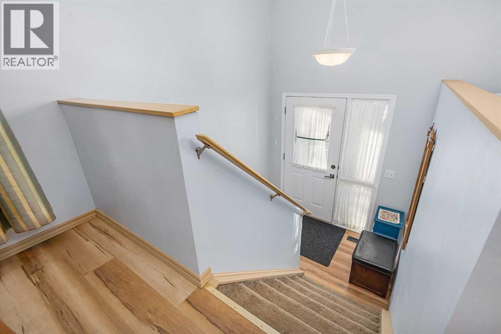 118 Bridleridge Way Sw, Calgary, AB - Indoor Photo Showing Other Room