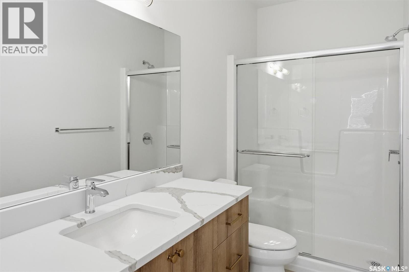 1303 101 Secord Way, Saskatoon, SK - Indoor Photo Showing Bathroom