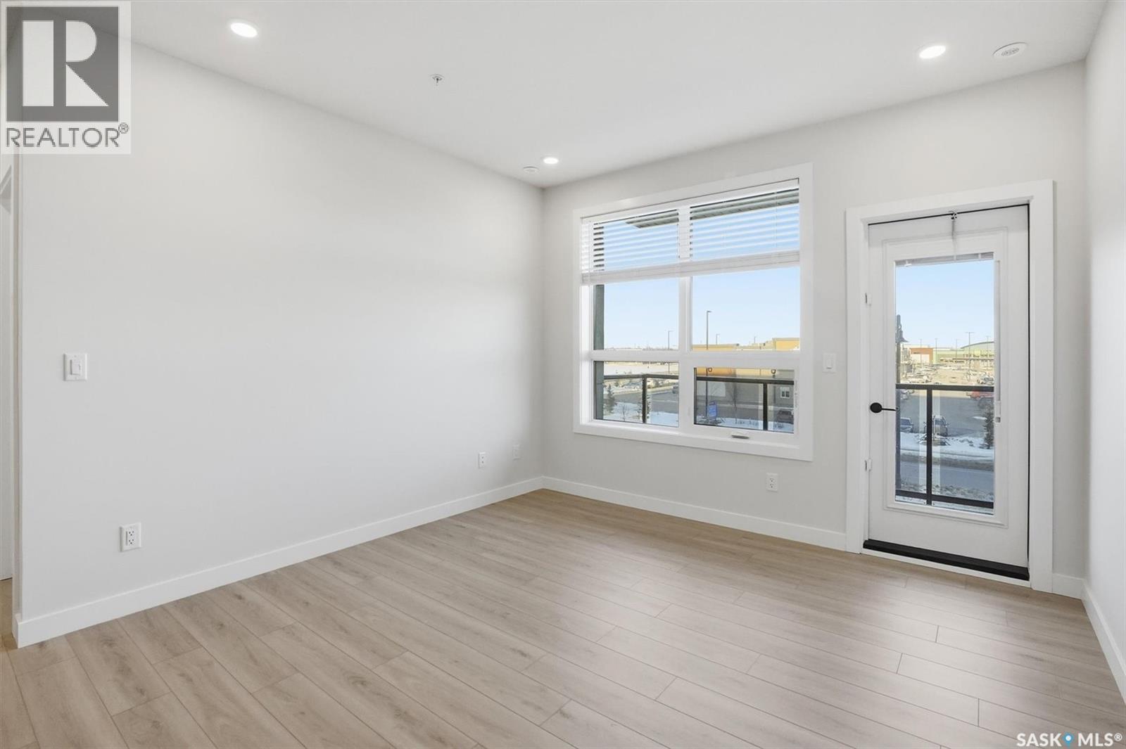 1304 101 Secord Way, Saskatoon, SK - Indoor Photo Showing Other Room