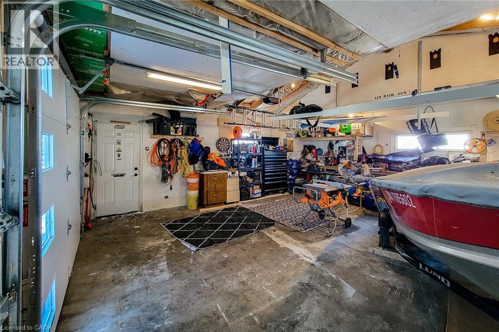 13 Unity Side Road, Caledonia, ON - Indoor Photo Showing Garage