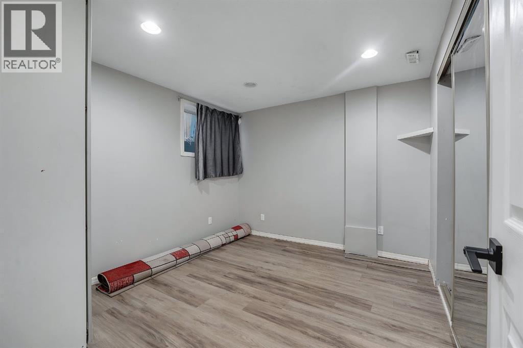 278 Saddlefield Place Ne, Calgary, AB - Indoor Photo Showing Other Room