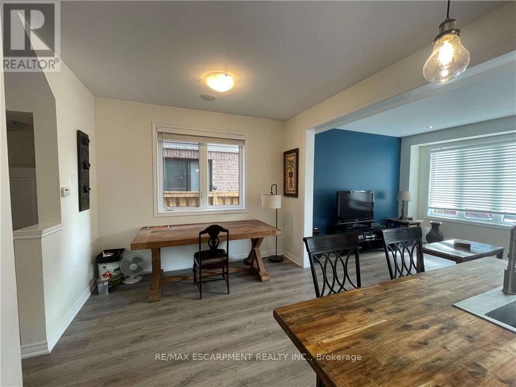 35 - 1890 Rymal Road E, Hamilton, ON - Indoor