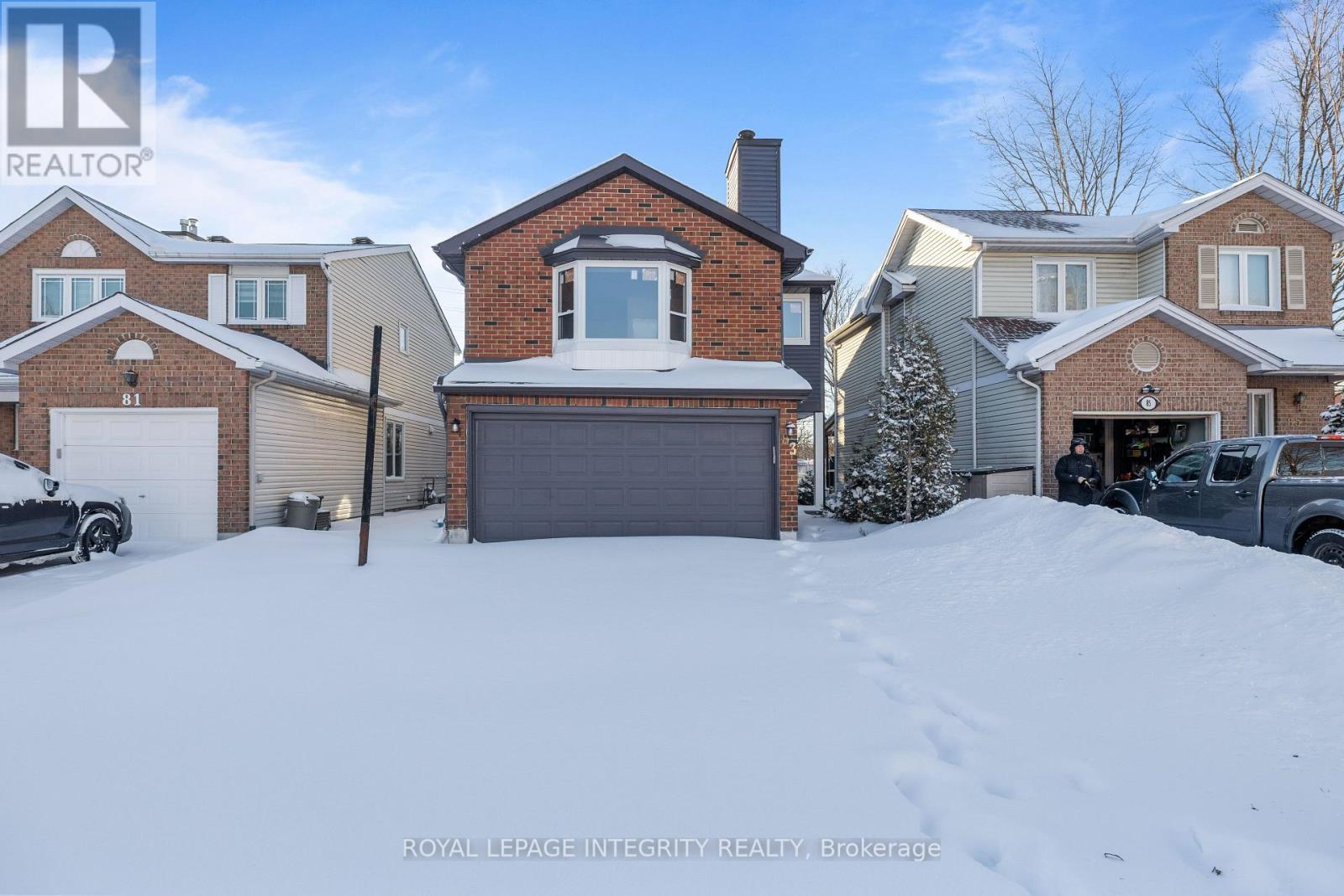 83 Saddle Crescent, Ottawa, ON - Outdoor With Facade