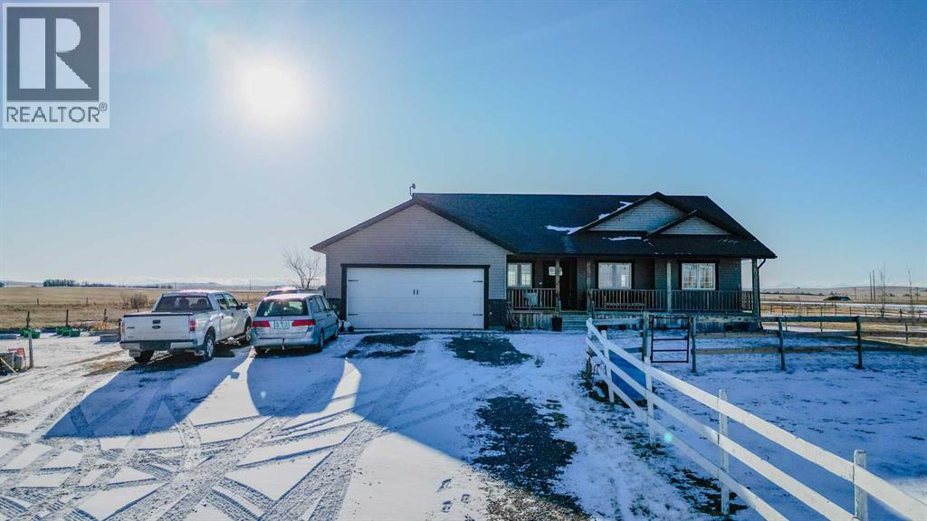 233073 Twp Rd 45, Spring Coulee, AB - Outdoor