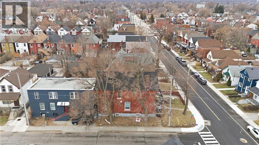 90 Sherman Avenue, Hamilton, ON - Outdoor