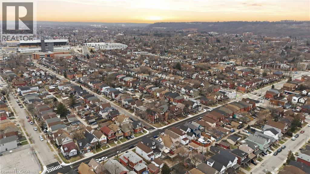 90 Sherman Avenue, Hamilton, ON - With View