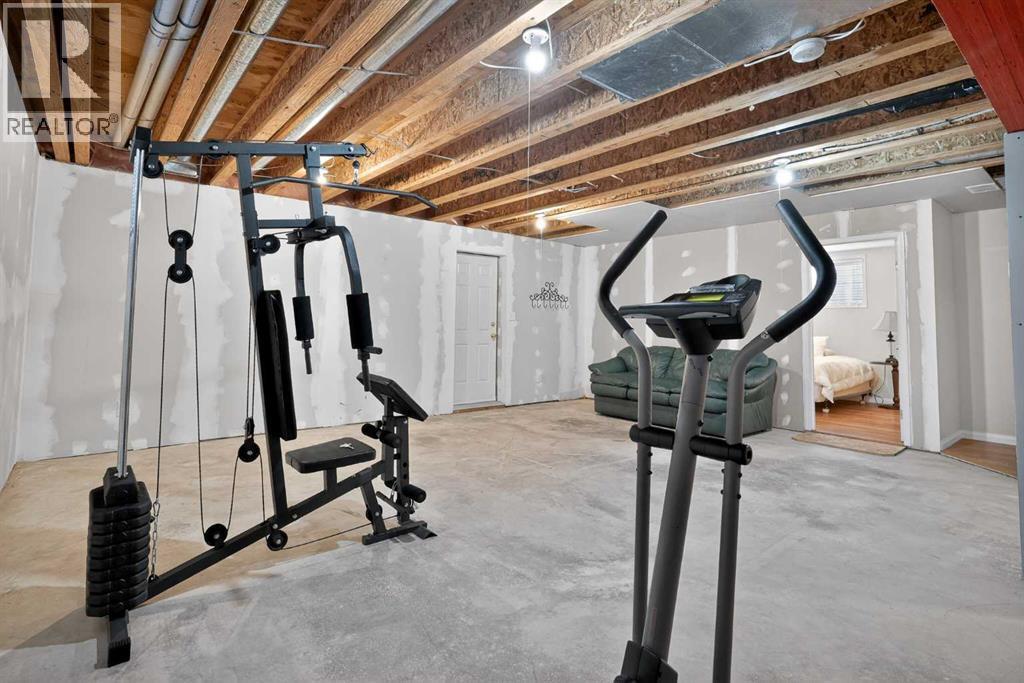 25 Westfall Drive, Okotoks, AB - Indoor