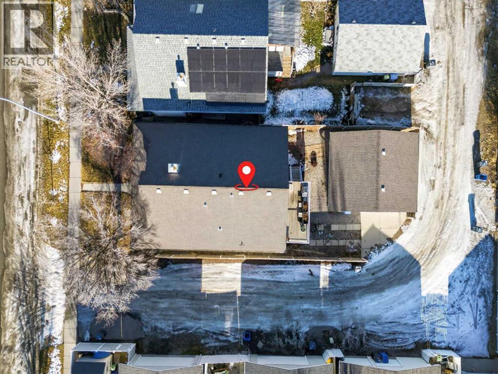 25 Westfall Drive, Okotoks, AB - Outdoor