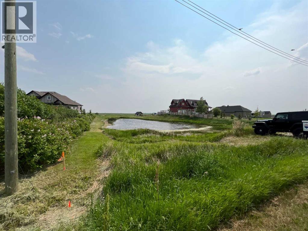 421 Railway, Cheadle, AB