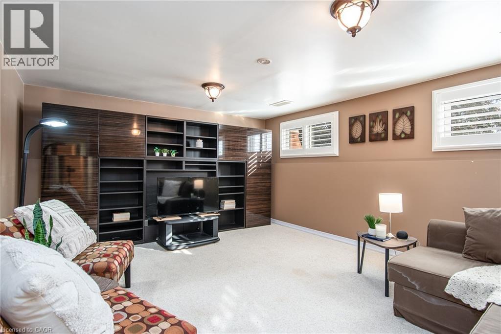 216 Northlake Drive, Waterloo, ON - Indoor