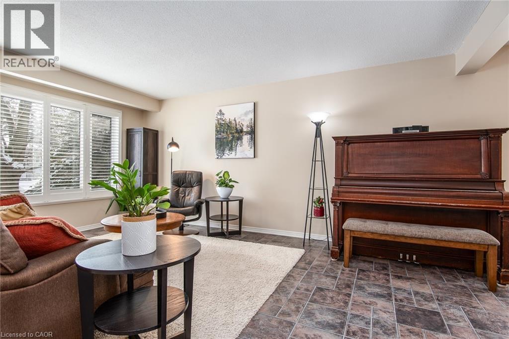 216 Northlake Drive, Waterloo, ON - Indoor Photo Showing Other Room