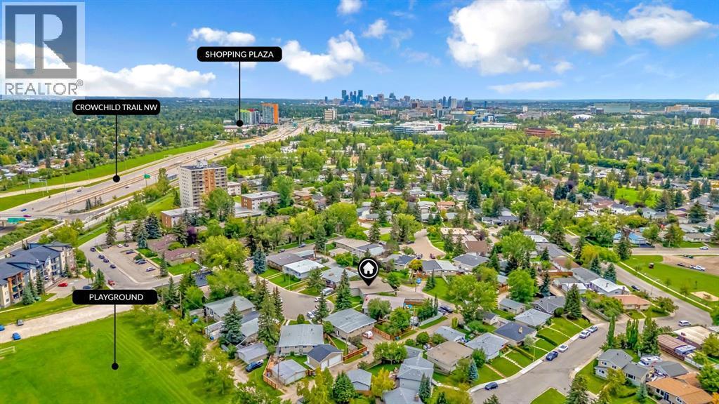 4013 Vance Place Nw, Calgary, AB - Outdoor With View