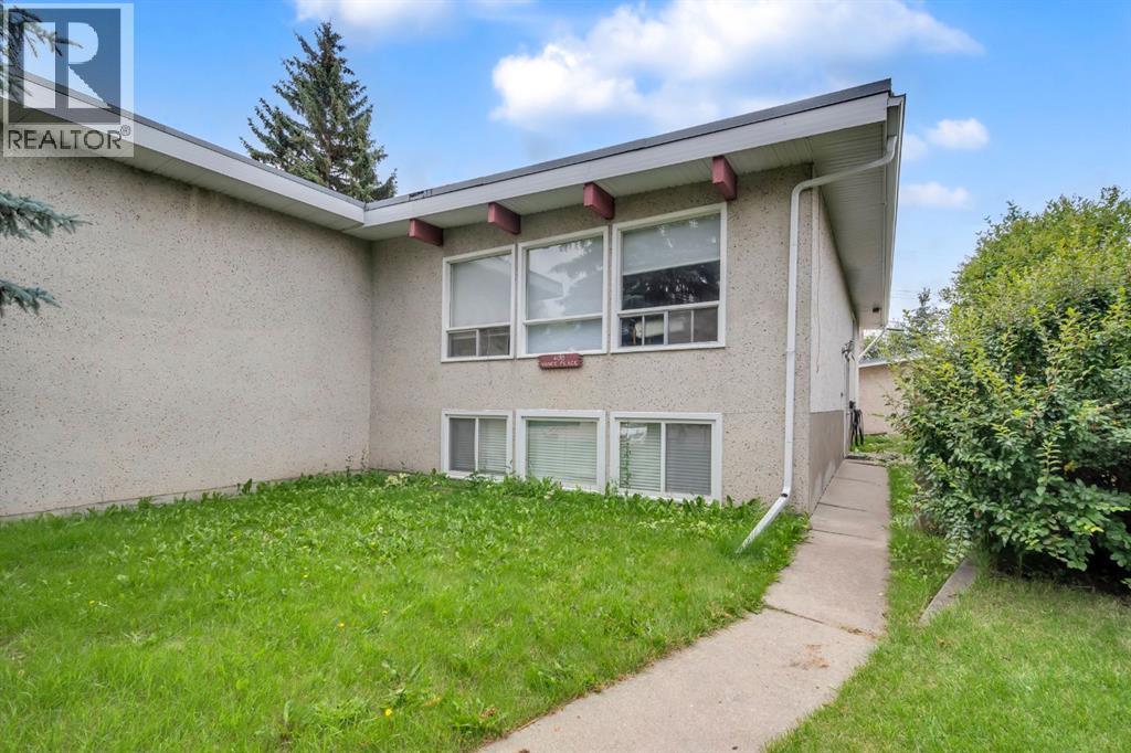 4013 Vance Place Nw, Calgary, AB - Outdoor