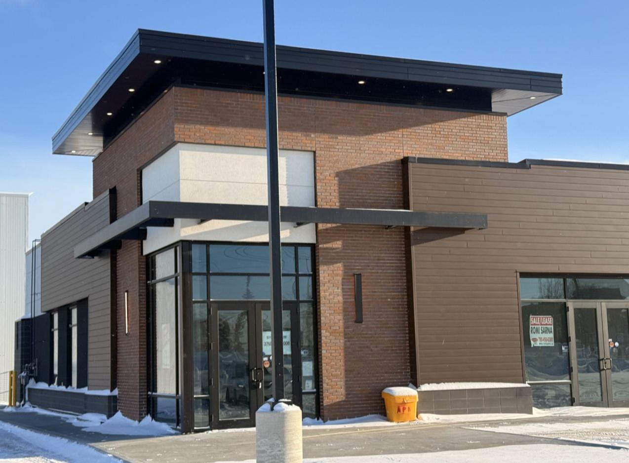 107, 5745 50 St Nw, Edmonton, AB
