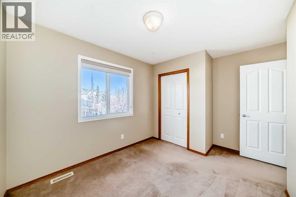 38 Springborough Way Sw, Calgary, AB - Indoor Photo Showing Other Room