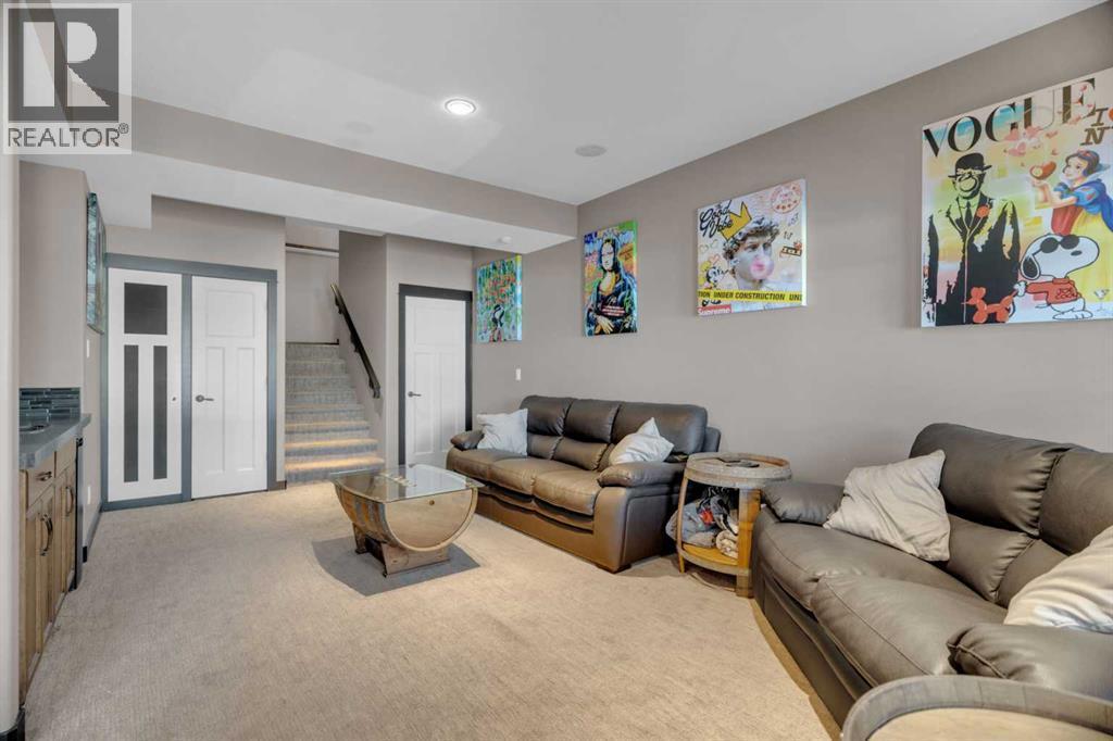 33 Sisson Avenue, Red Deer, AB - Indoor