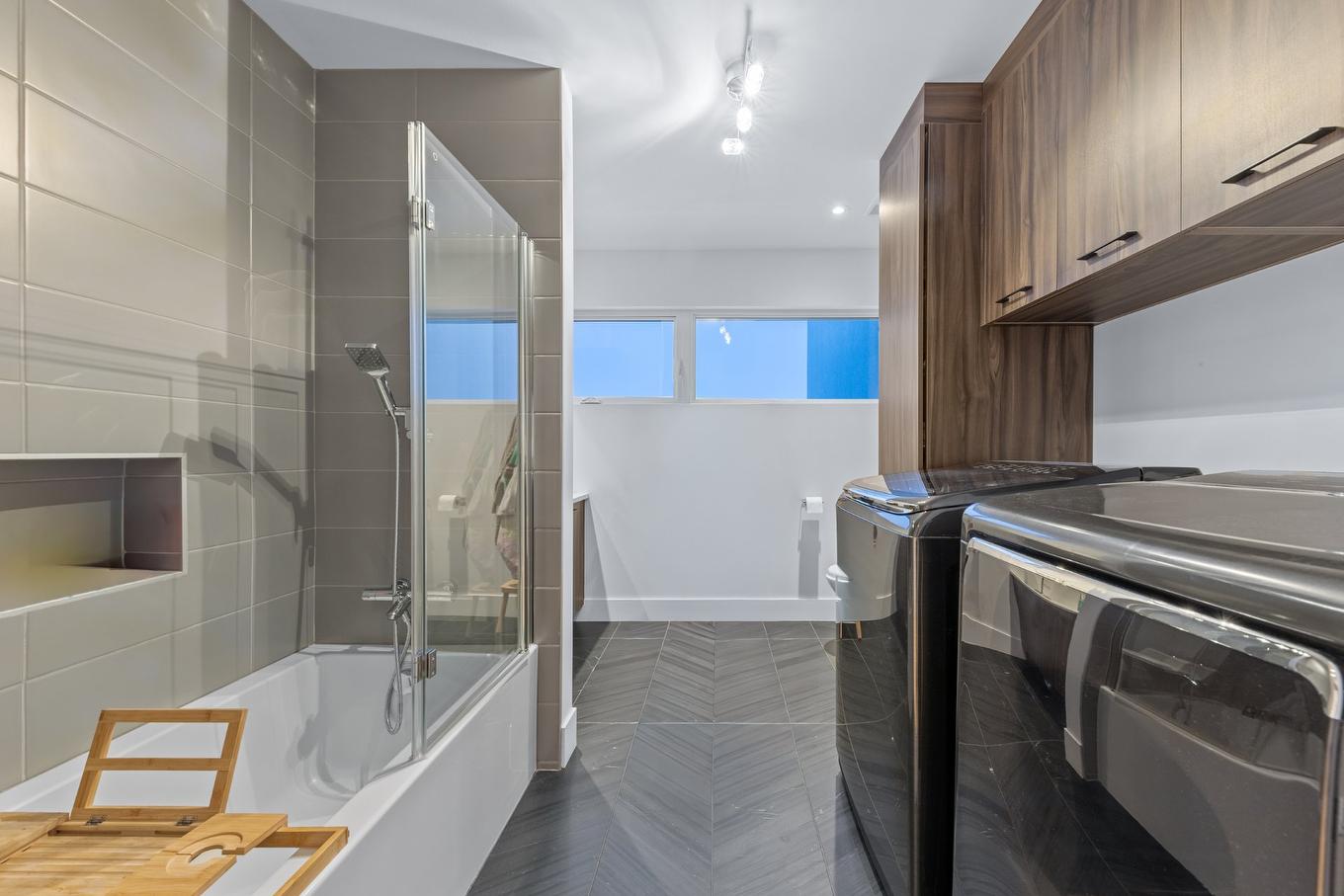 Salle de bains - 106 Rue Jules-Verne, Saint-Jean-Sur-Richelieu, QC - Indoor