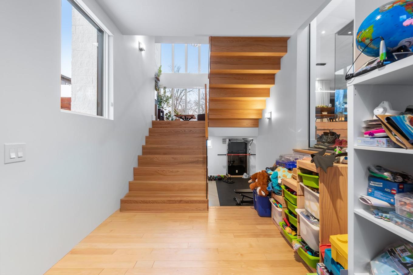 Escalier - 106 Rue Jules-Verne, Saint-Jean-Sur-Richelieu, QC - Indoor Photo Showing Other Room