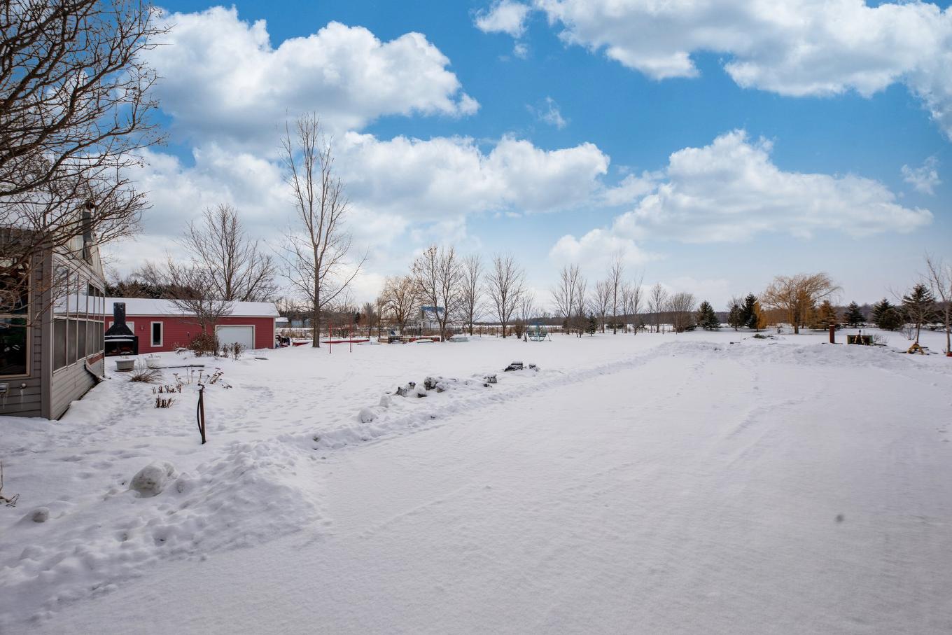 Cour - 603 Ch. Du Clocher, Saint-Jean-Sur-Richelieu, QC - Outdoor With View