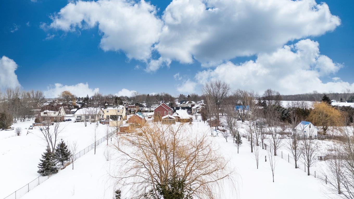 Photo aérienne - 603 Ch. Du Clocher, Saint-Jean-Sur-Richelieu, QC - Outdoor With View