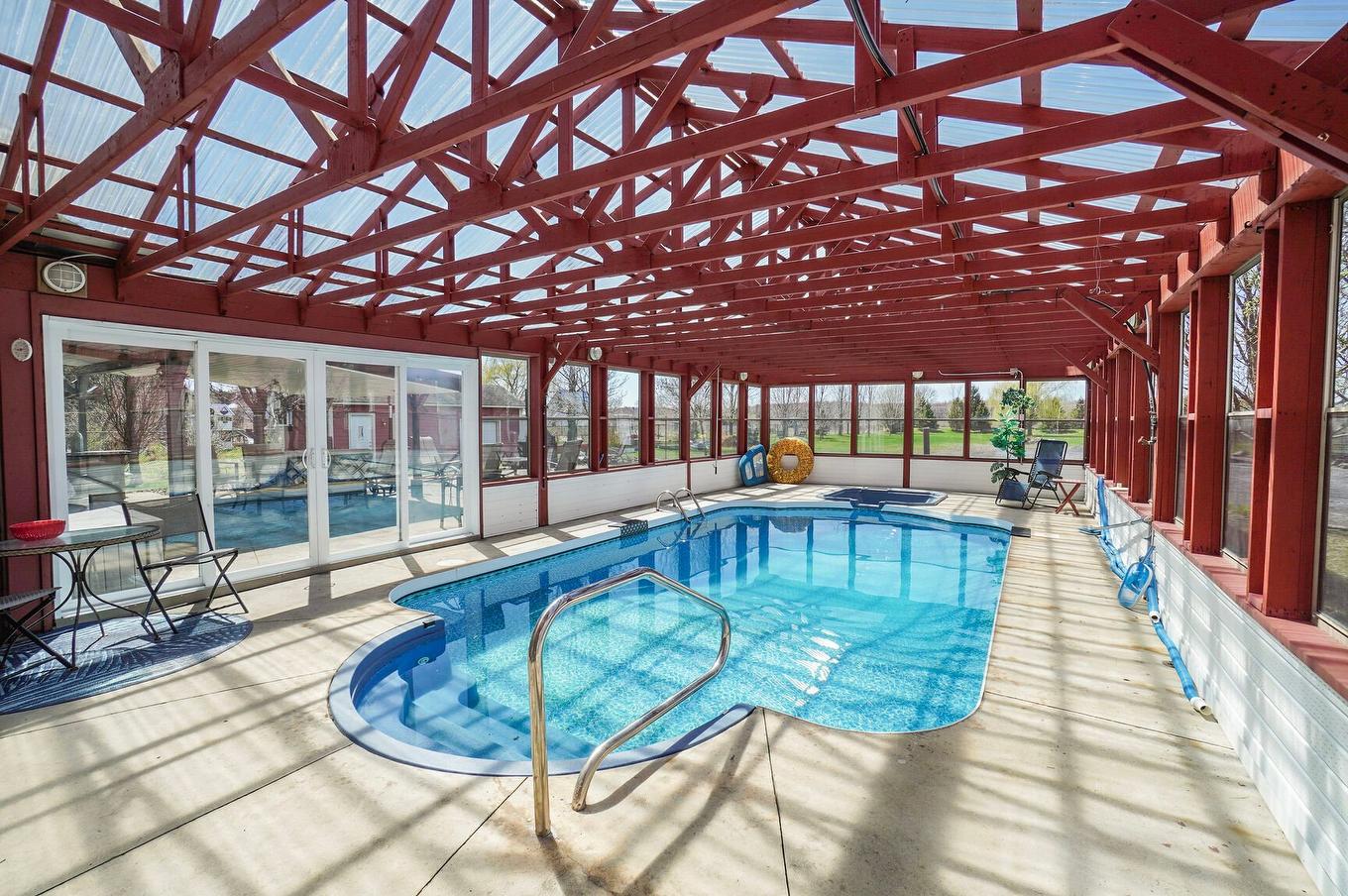 Piscine - 603 Ch. Du Clocher, Saint-Jean-Sur-Richelieu, QC -