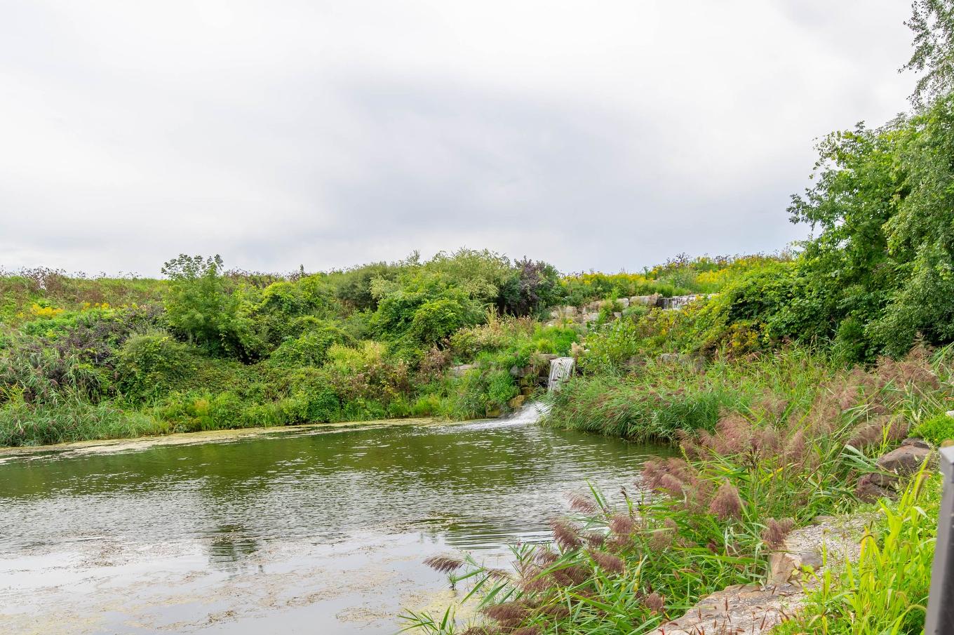 Bord de l'eau - 403-120 Av. Du Golf, La Prairie, QC - Outdoor With Body Of Water With View