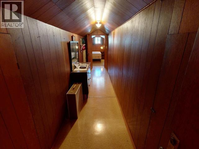 5751 Maple Ave, Powell River, BC - Indoor Photo Showing Other Room