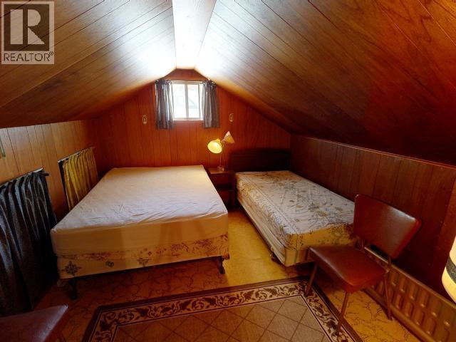 5751 Maple Ave, Powell River, BC - Indoor