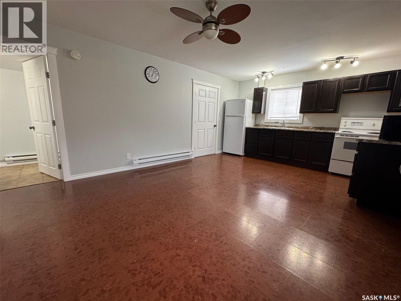 612 Hackett Place, Shellbrook Rm No. 493, SK - Indoor Photo Showing Kitchen