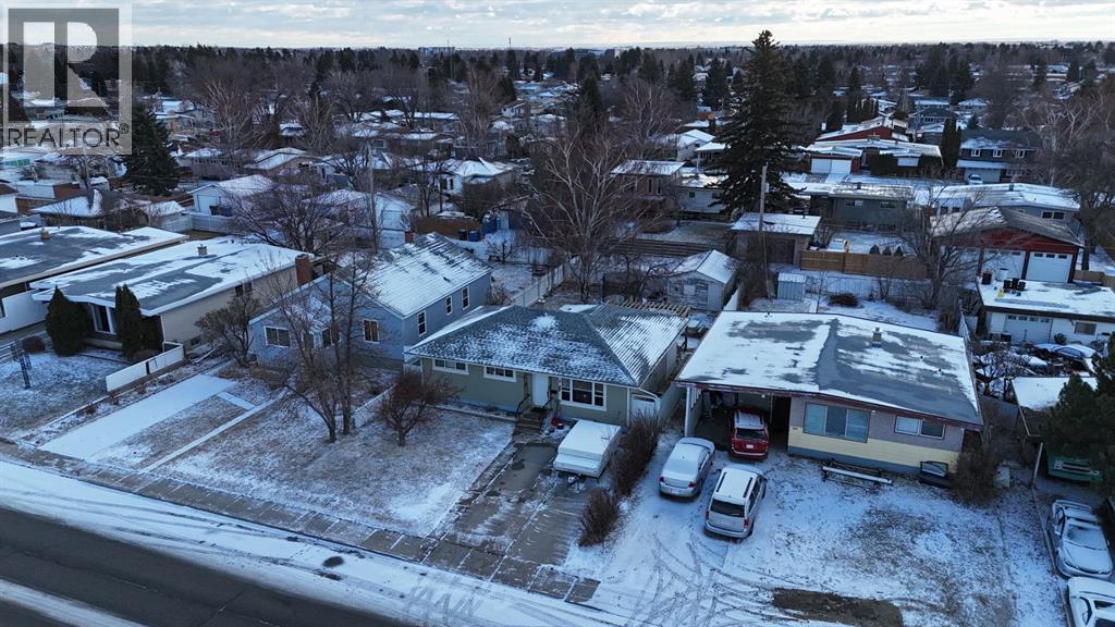 2118 16 Avenue S, Lethbridge, AB - Outdoor With View