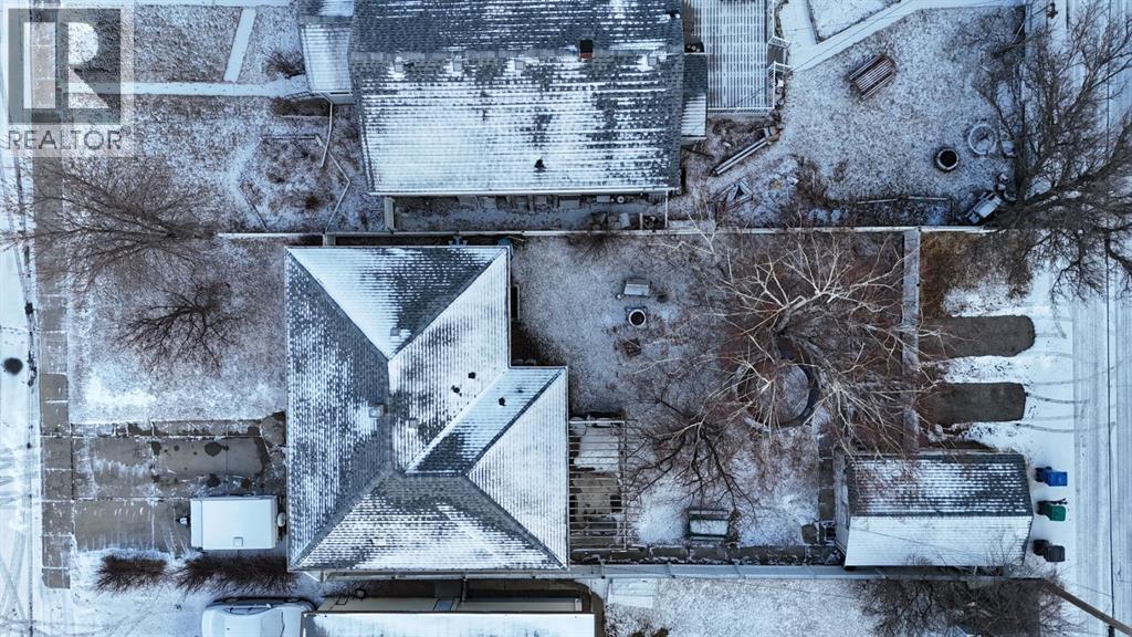 2118 16 Avenue S, Lethbridge, AB - Outdoor