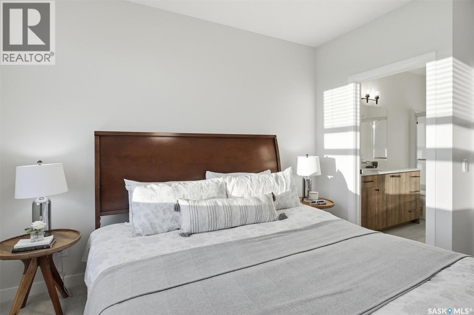 1203 101 Secord Way, Saskatoon, SK - Indoor Photo Showing Bedroom