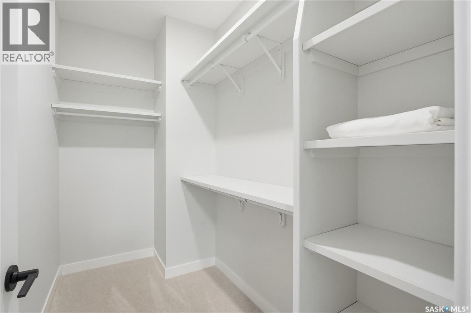 1203 101 Secord Way, Saskatoon, SK - Indoor With Storage