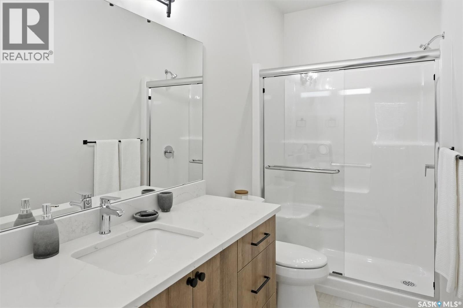 1203 101 Secord Way, Saskatoon, SK - Indoor Photo Showing Bathroom