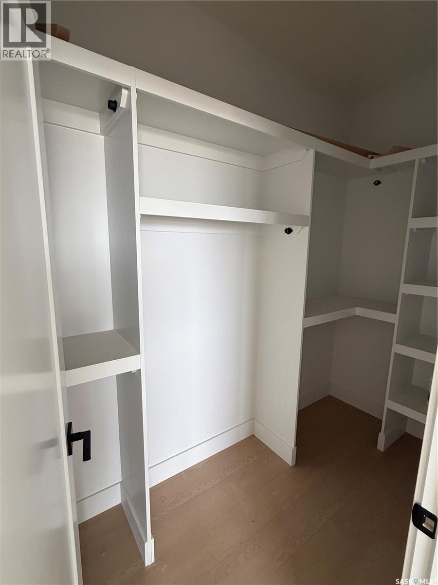 983 Nightingale Bend, Saskatoon, SK - Indoor