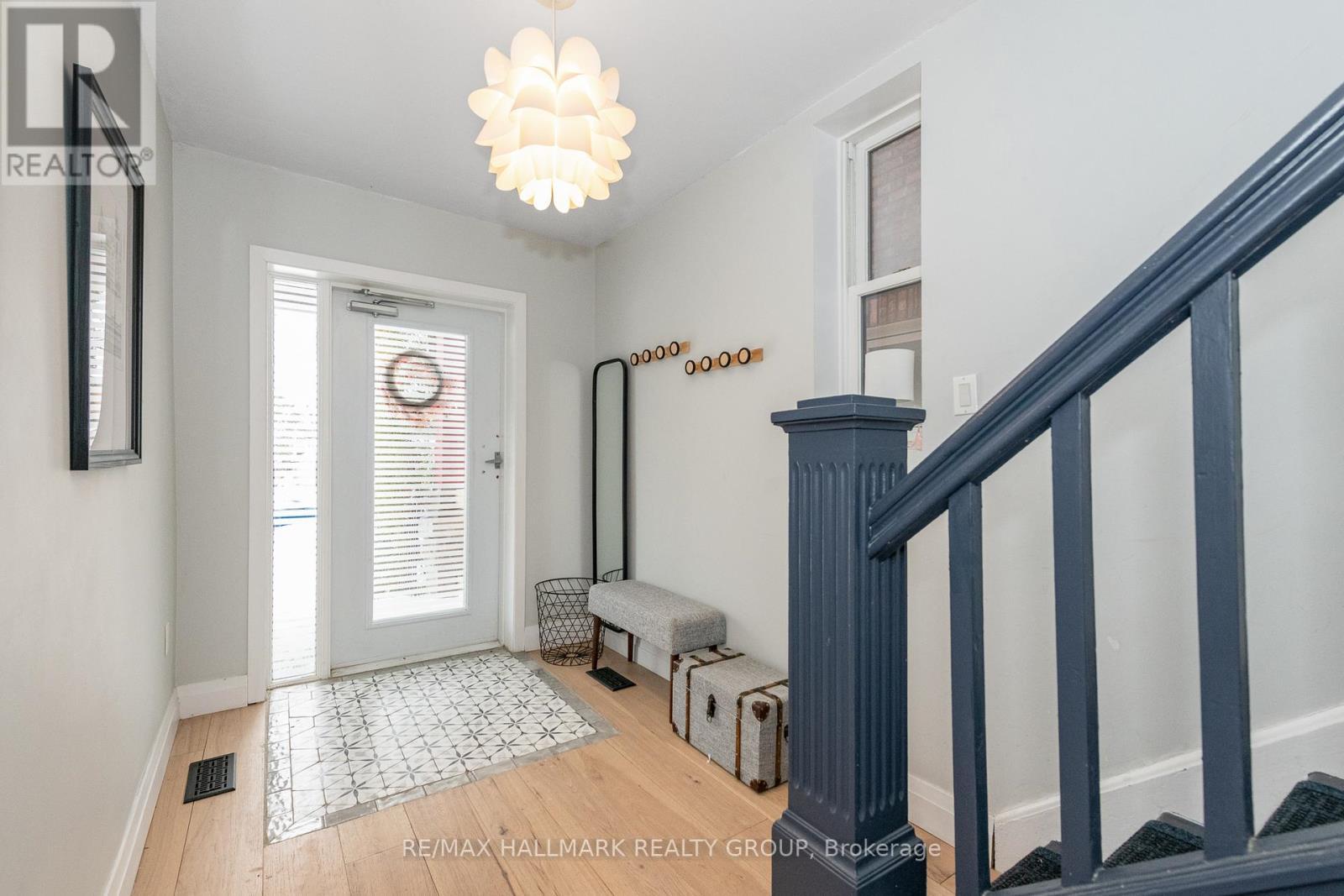 133 Bayswater Avenue, Ottawa, ON - Indoor Photo Showing Other Room