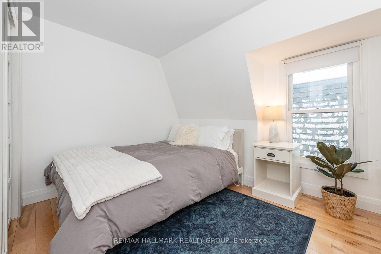133 Bayswater Avenue, Ottawa, ON - Indoor Photo Showing Bedroom