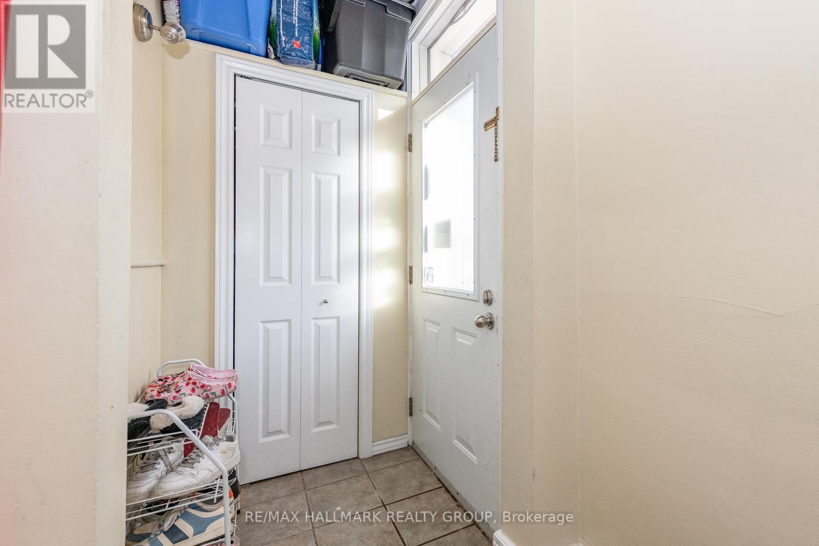 Apt 1 - 121 Osgoode Street, Ottawa, ON - Indoor Photo Showing Other Room