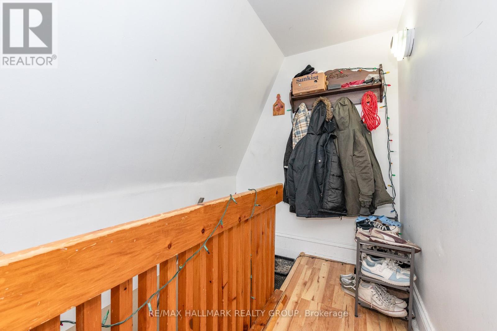 Apt 3 - 121 Osgoode Street, Ottawa, ON - Indoor Photo Showing Other Room