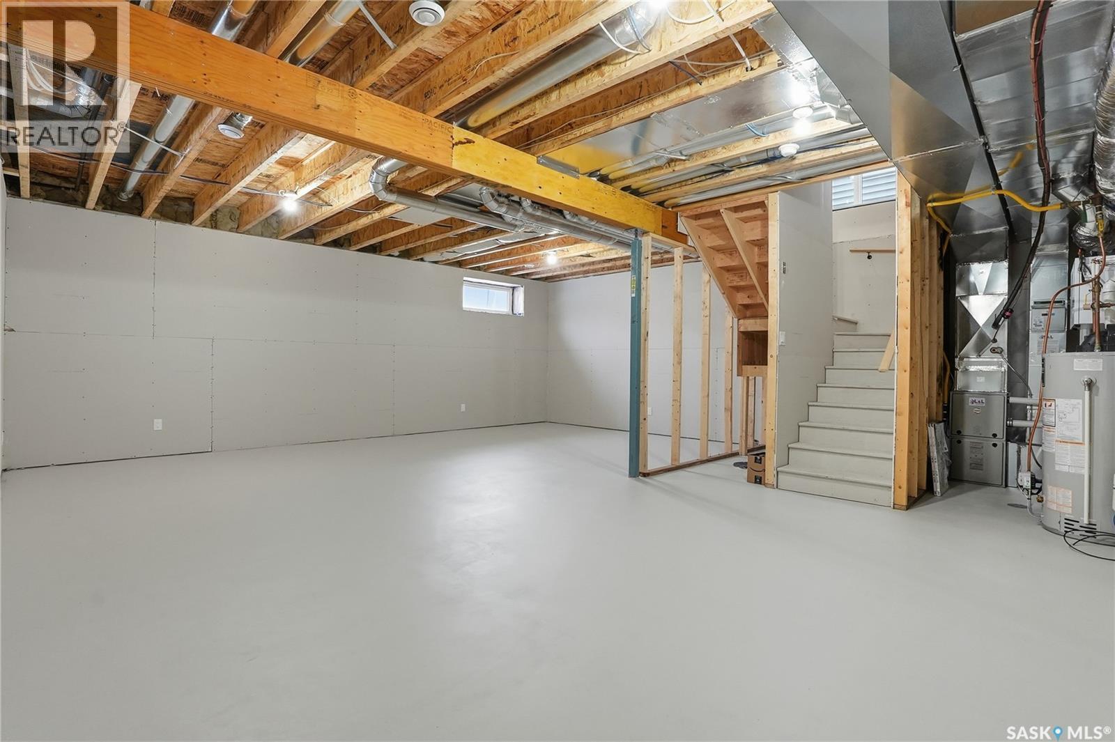 330 Aniskotaw Bend, Saskatoon, SK - Indoor Photo Showing Basement