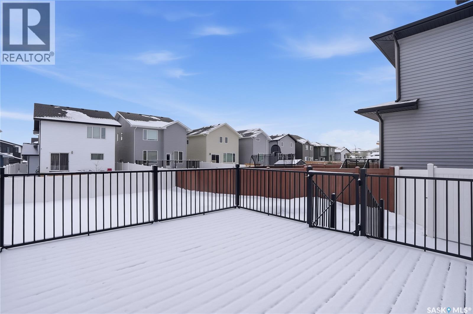 330 Aniskotaw Bend, Saskatoon, SK - Outdoor With Exterior