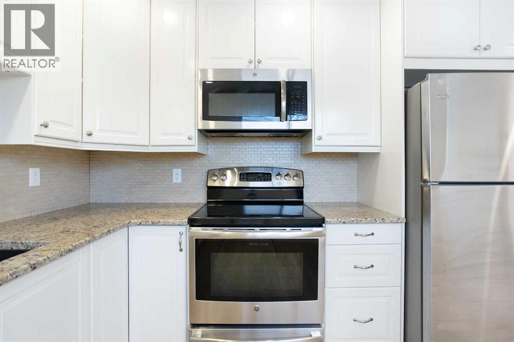 14668 Deer Run Drive Se, Calgary, AB - Indoor Photo Showing Kitchen