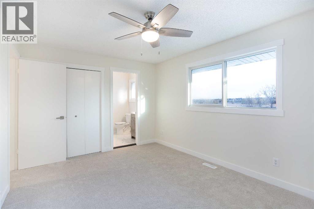 14668 Deer Run Drive Se, Calgary, AB - Indoor Photo Showing Other Room