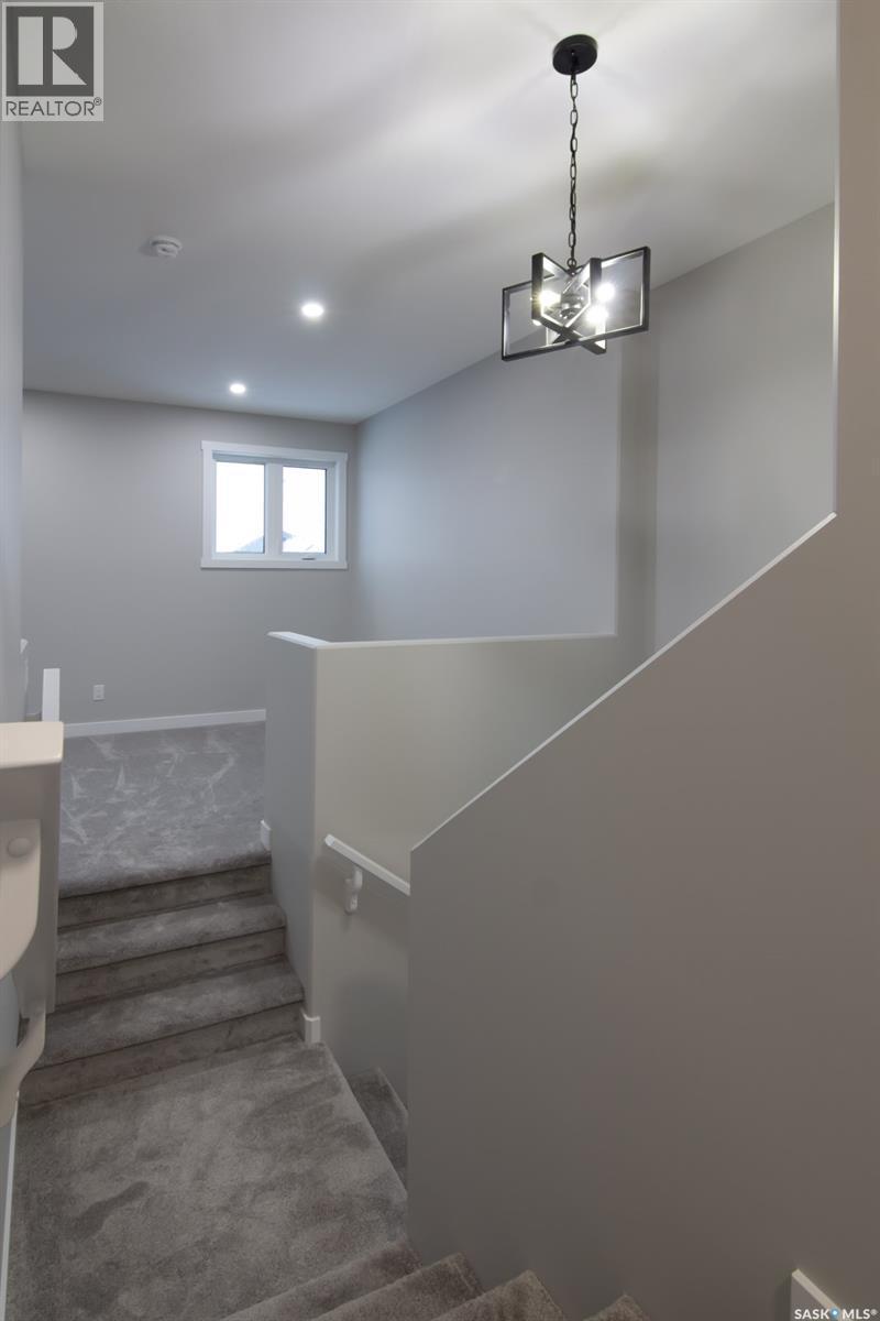 203 Sharma Lane, Saskatoon, SK - Indoor