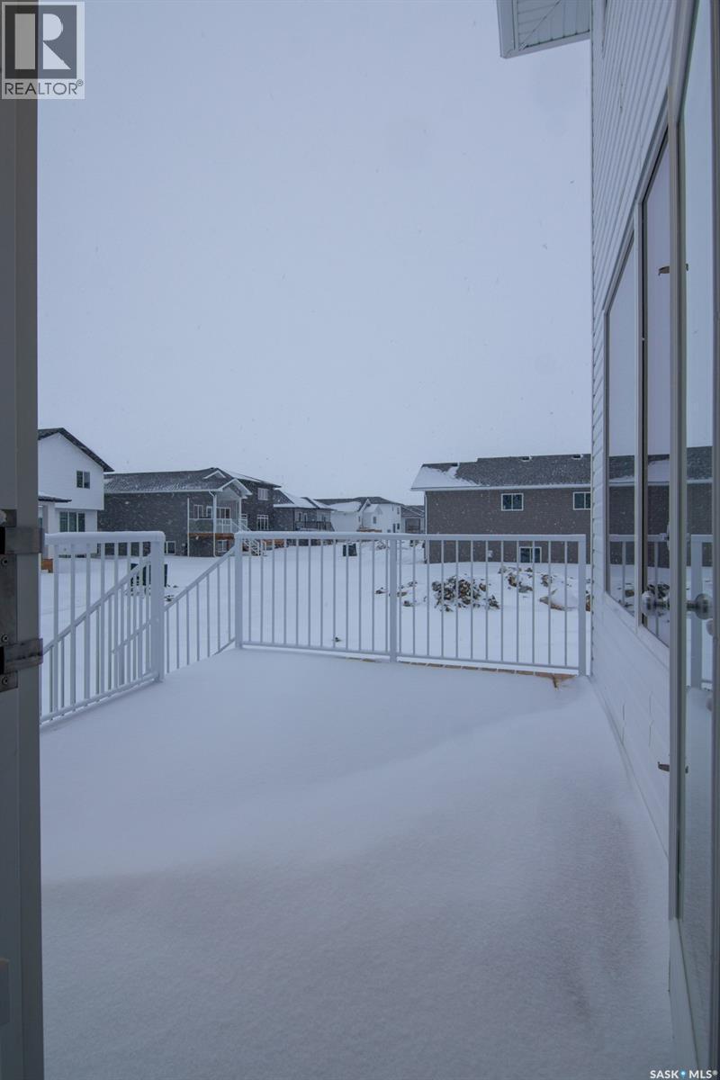 203 Sharma Lane, Saskatoon, SK - Outdoor